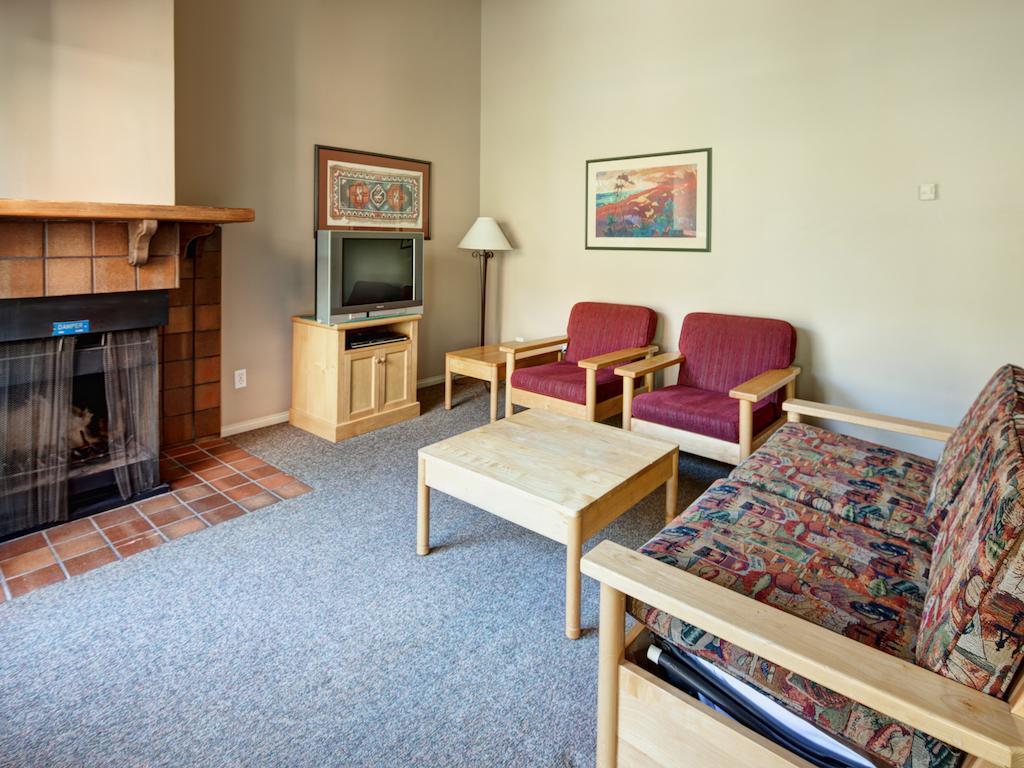 Panorama Mountain Resort - Toby Creek / Horsethief Condos Oda fotoğraf